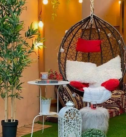The European House Pattaya Bed & Breakfast Екстериор снимка
