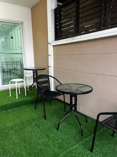 The European House Pattaya Bed & Breakfast Екстериор снимка